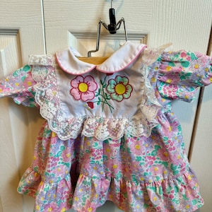 Vintage Infant Girls Floral Dress
