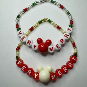 Bracelet de perles très joyeux Noël Disney | Noël à Disney | MVMCP | vacances à Disney | La très bonne fête de Noël de Mickey