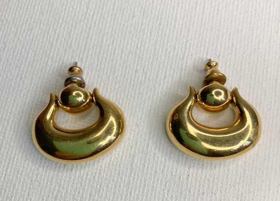 VTG faux gold Doorknocker Earrings - image 1