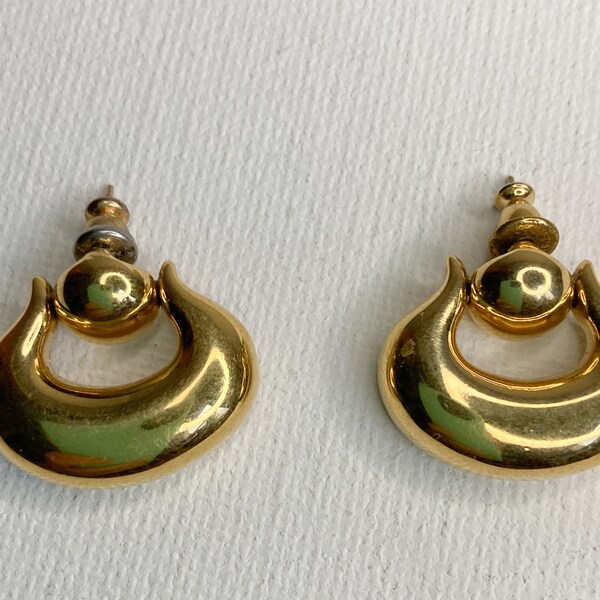 VTG faux gold Doorknocker Earrings