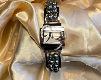 Vintage 90s Avon Womens Watch Pearl Accents and Crystal 93