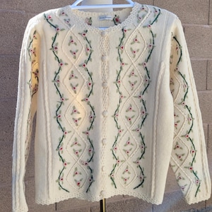 ¡Fantástico! Cárdigan de punto de lana 100 % hecho a mano, vintage, con bordados florales en 3D, suéteres únicos para abuelas, cárdigan para mujeres, década de 1980 y 1990