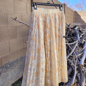 Vintage Floral Pleated Skirt, Cottagecore Midi Skirt, 80s Boho A-Line Skirt, Soft Pastel Spring Skirt, Romantic Prairie Style