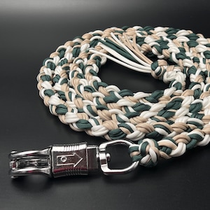 Paracord horse rope with panic hook / lead rope horse riding accessories / SINGLE PIECE / individually designed / personalizable / 64 colors