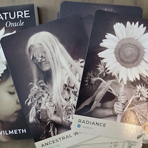 Sacred Nature Orakel Tarot Deck, Orakel lesen, Heilige Geometrie, spirituelle Führung, 62 Karte Sepia Photographic Deck, Wahrsagungswerkzeuge