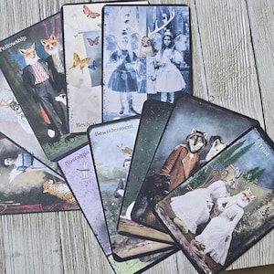 L'Oracle du jeu Rewilding, 44 cartes Oracle, Oracle lunatique, jeu Oracle mystique, Oracle surréaliste, cartes Oracle animaux, cadeau sorcière pour elle