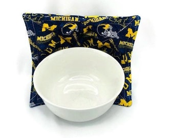 Handmade Quilted Bowl Cozy | Microwave Safe 100% Cotton Bowl Holder | Reversible Hot Pad for Soup and Ice Cream | University of Michigan