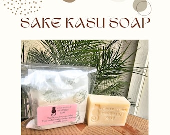 Jabón Sake Kasu: Jabón artesanal sin perfume con aceite de oliva orgánico.