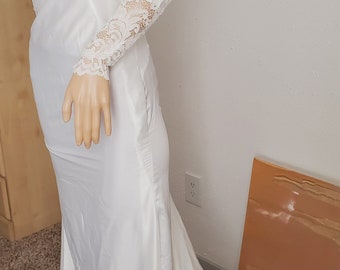 A custom made detachable Wedding dress