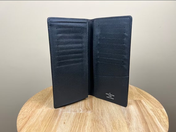 Authentic Damier Graphite Brazza Long Wallet, Lon… - image 4