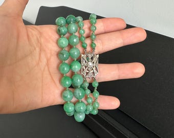 Antique Jade Necklace with 9k Gold Clasp and Old Cut Diamond