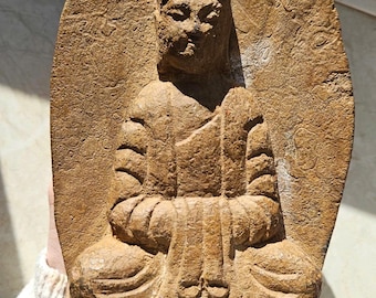 Old Buddha stone, sandstone, probably from Tang dynasty. 1.2kg