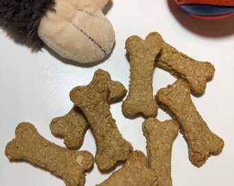 Peanut Butter Banana Dog Donuts Wholesome and Tasty Treats for Your Pup ...