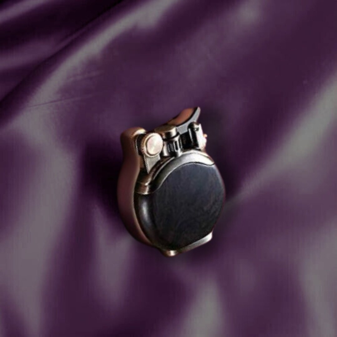 Sandalwood Vintage Trench Lighter Handcrafted Black Zinc Kerosene