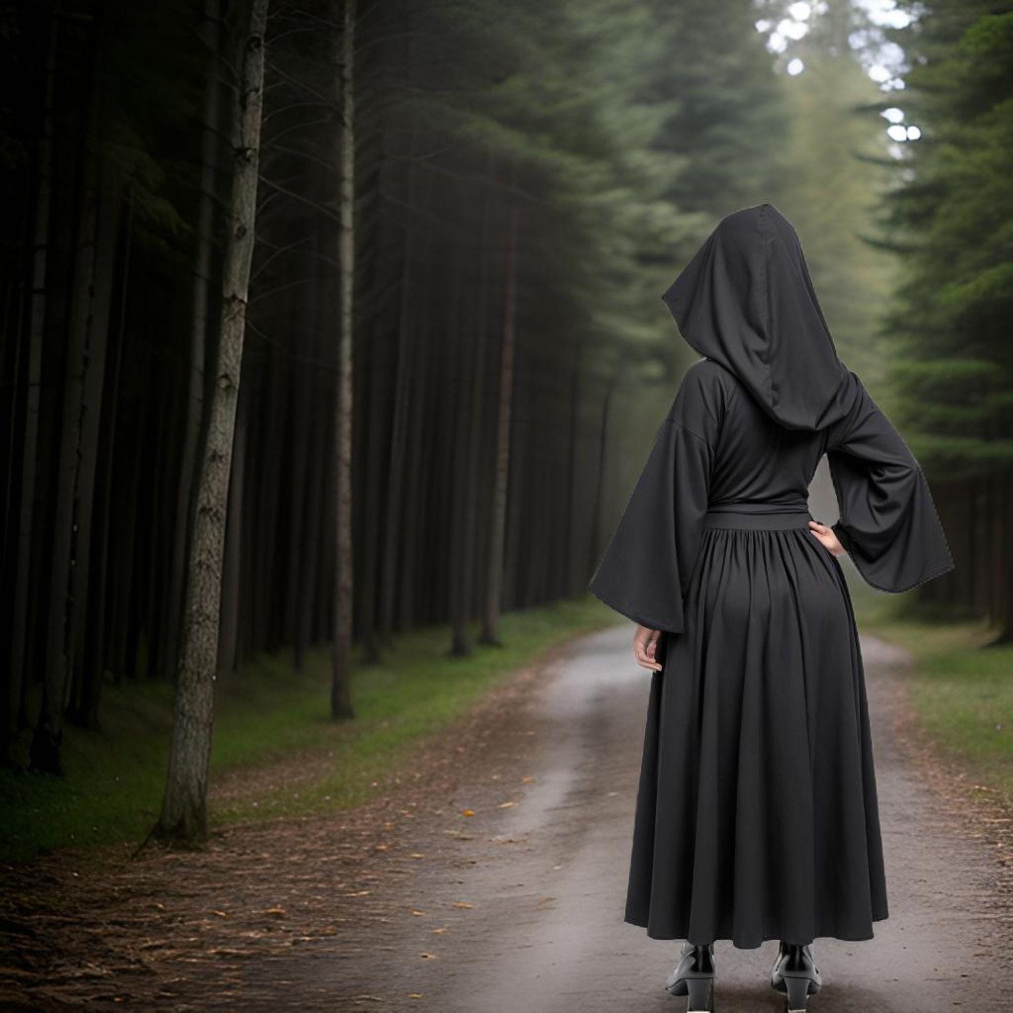 Gotische zwarte renaissancejurk met capuchon | Middeleeuws horrorkostuum |  Renfaire-jurk heksenjurk | Dark Fantasy-outfit voor dames, image size:2000x2000