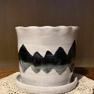 Mountain Reflection Plant Pot