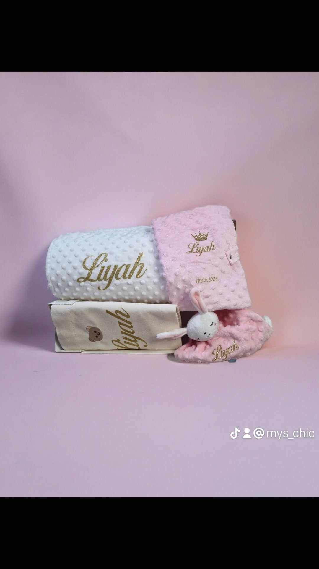 Personalized Birth Box Composed of blanket, Notebook Protector ...