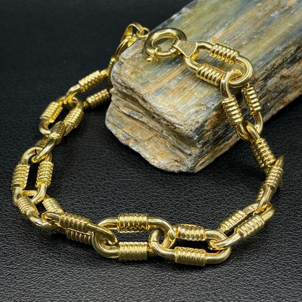 Innovative 18K Real Gold Hardware-Inspired Link Bracelet- Modern Elegance Meets Timeless Design