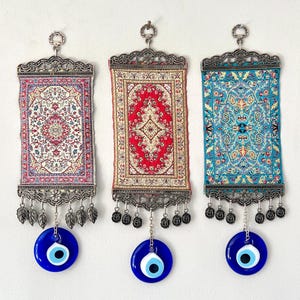Handmade Turkish Kilim Wall Hanging,Nazar Wall Decor,Evil Eye Decor,Mini Rug Tapestry,Rug Wall Hanging,Turkish Kilim Decor