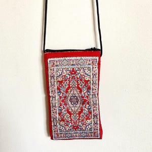Rug patterned travel phone bag