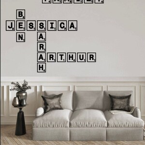 Arte mural familiar: fichas con letras o Scrabble