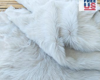 Toscana Shearling Sheepskin Rug: Long Hair Hide, Stone Color