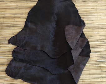 Pele rara de canguru com pelo natural – Pele de animal exótico – Pele tingida de marrom com pelo.
