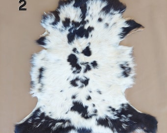 Genuine Sheepskin Throw Rug: Silky Soft Shearling Area Rug, Chair Pad (25.5"x23.5")