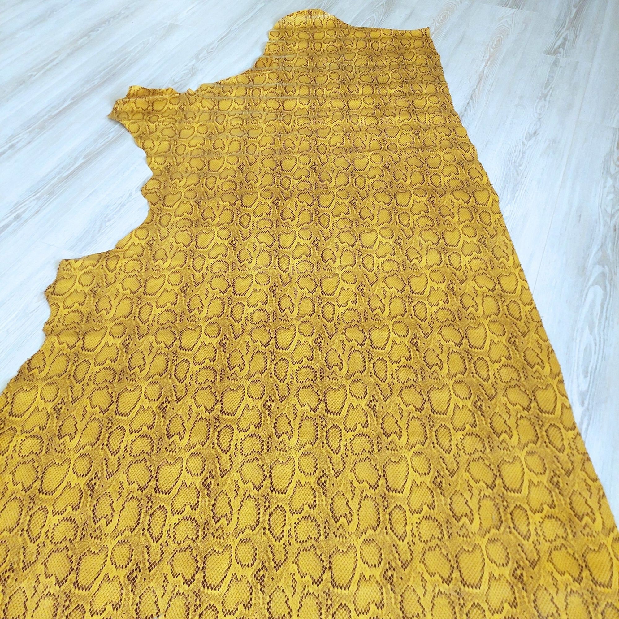 Exotic Python Print Calfskin Leather, 20-22 Sqft Genuine Animal Pattern ...