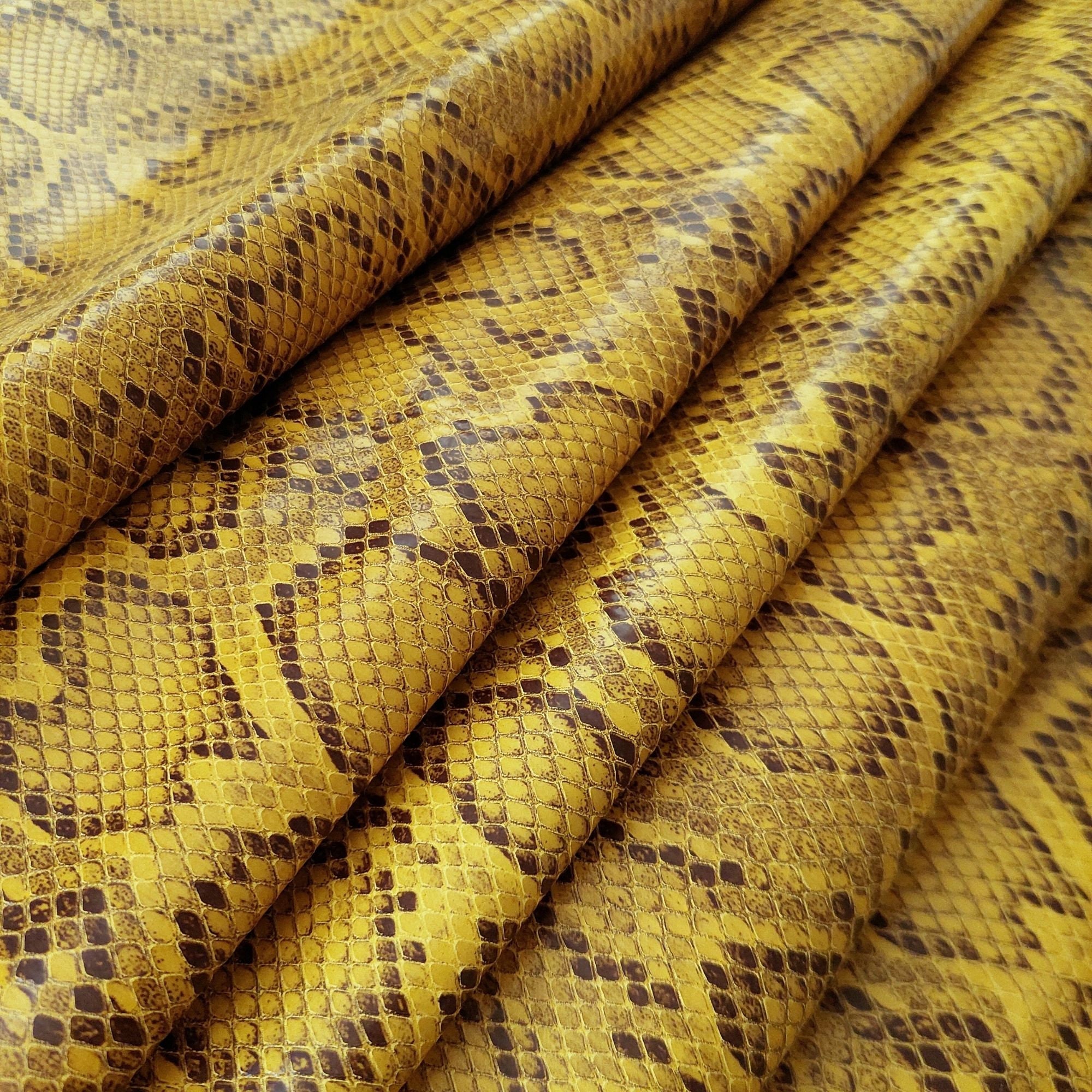 Exotic Python Print Calfskin Leather, 20-22 Sqft Genuine Animal Pattern ...