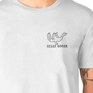 Camiseta Silly Goose, camiseta negra o blanca, camiseta unisex Uneek