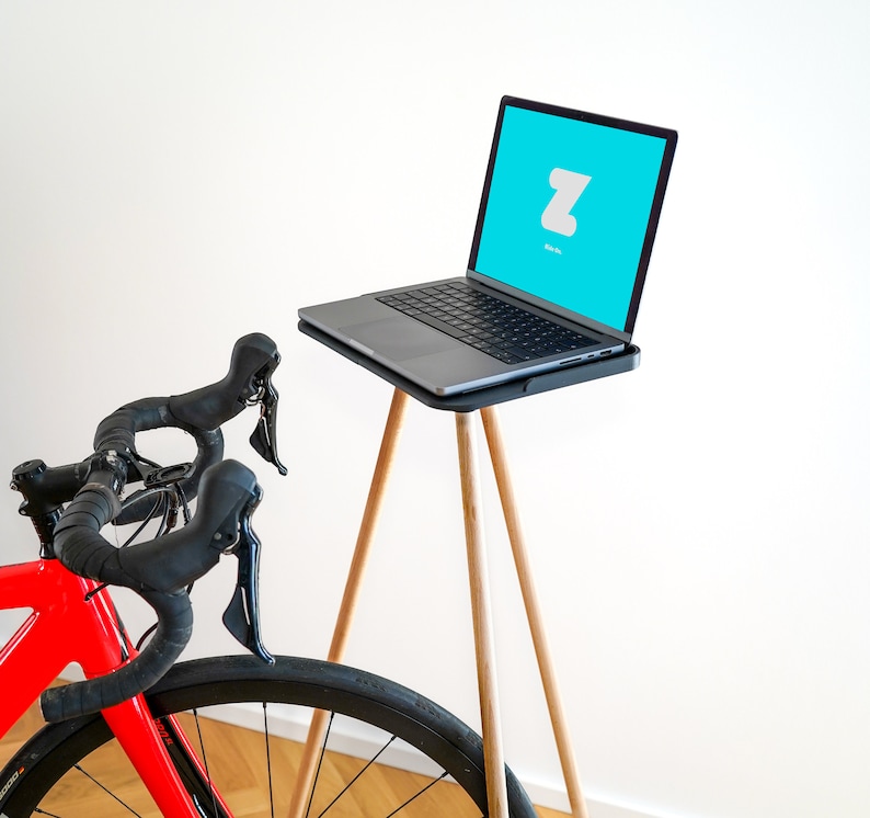 Laptophouder voor indoorfietstrainer inclusief houten poten, 3D-printtechnologie, perfect voor Zwift, cadeau voor fietsfans afbeelding 1