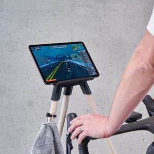 Indoor Bike Trainer Tablethalter inkl. Holzbeine, 3D-Druck Technologie, Perfekt für Zwift, Fahrradfan Geschenk