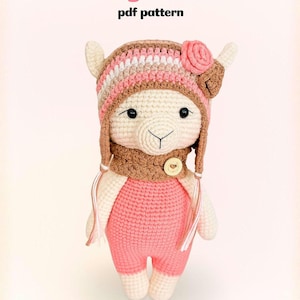 Puede incluir: Un letrero de madera rústica con el texto "Welcome to our home" en letras blancas. El letrero presenta un acabado envejecido y un diseño sencillo y acogedor, ideal para la decoración de la entrada.