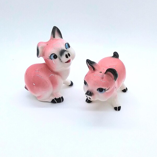 Juego de salero y pimentero de cerdo rosa antropomórfico VTG