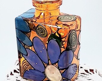 Original Artvork Oil Lamp With Multi Color Flowers