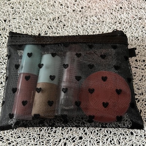 Damen Make-Up Bag Mesh Heart Cosmetic Bag Aufbewahrungstasche Make-up Organizer Geschenkidee für sie für Frauen Freundin