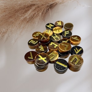 Tiger Eye Crystal Runes set. Viking runes. Elder Futhark
