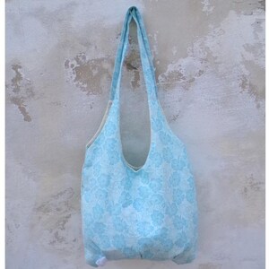 Pesca Acqua - Kleine Einkaufstasche aus Leinen mit handbesticktem Knittereffekt – vegane Tasche aus recyceltem Stoff – handgemachte umweltfreundliche Geldbörse