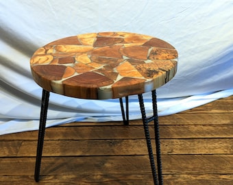 Round table, wood and epoxy, coffee table, coffee table