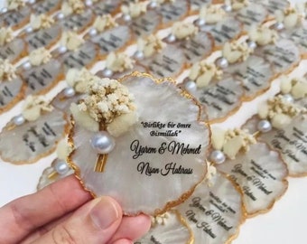 Personalized Magnet Favor, Epoxy magnet, Engagement gift, Bridal Shower Favors,Dried Flower Magnet for Guest,Wedding Gifts,Wedding Magnet