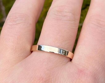 10K gold plain wedding band