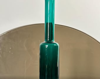 リーヒメーン・ラシ用ナニー・スティル・レッド・アポロ・ランプ。北欧