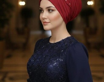 Czerwony plisowany tiulowy turban – zdobiony kryształkami nakrycie głowy dla panny młodej (gotowy do noszenia)