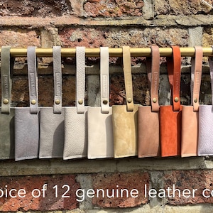 Leather luggage tag with option to personalise and customise