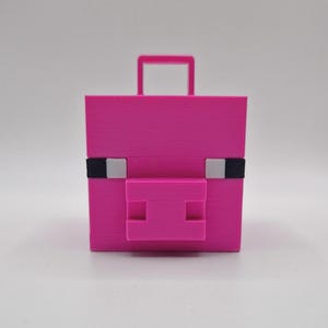 Cute Pixel Pig Ornament – Video Game Style Holiday Decoration for Gamers