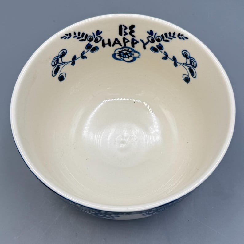 Scented Soy Candle - 25oz - Be Happy Blue Floral Bowl,Large Candles,Gift for Her - Anthropologie - Assorted Bowls - Repurposed & Sustainable bild 4