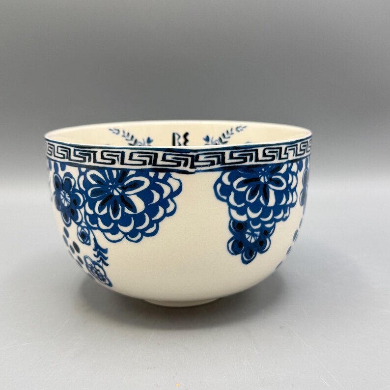 Scented Soy Candle - 25oz - Be Happy Blue Floral Bowl,Large Candles,Gift for Her - Anthropologie - Assorted Bowls - Repurposed & Sustainable bild 8