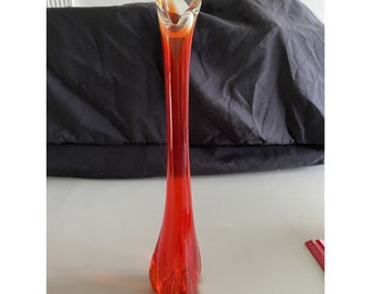 Vtg MCM VIKING Swung Glass Amberina Pedestal Bud Vase 16"H Bulb Shape Persimmon