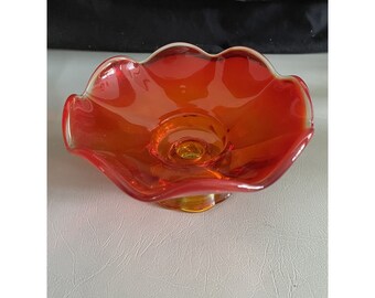 Vtg MCM Viking Glass Persimmon Amberina Ruffled Pedestal Candleholder